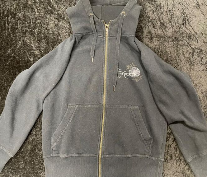 Hovedbilde MANTRIC: Mantric ZIP-HOODIE